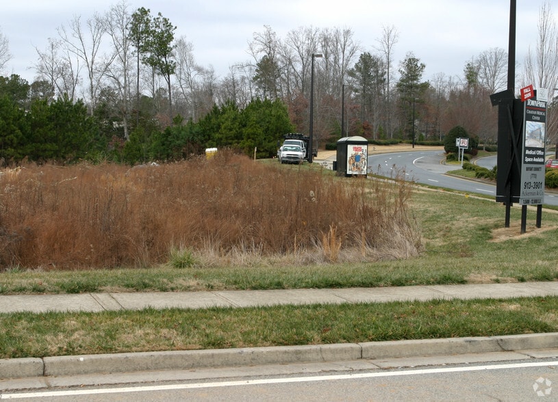 3525 Busbee Pky, Kennesaw, GA à louer - Photo du bâtiment - Image 3 de 7