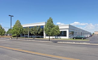 Plus de détails pour 455 Cayuga Rd, Cheektowaga, NY - Bureau à louer