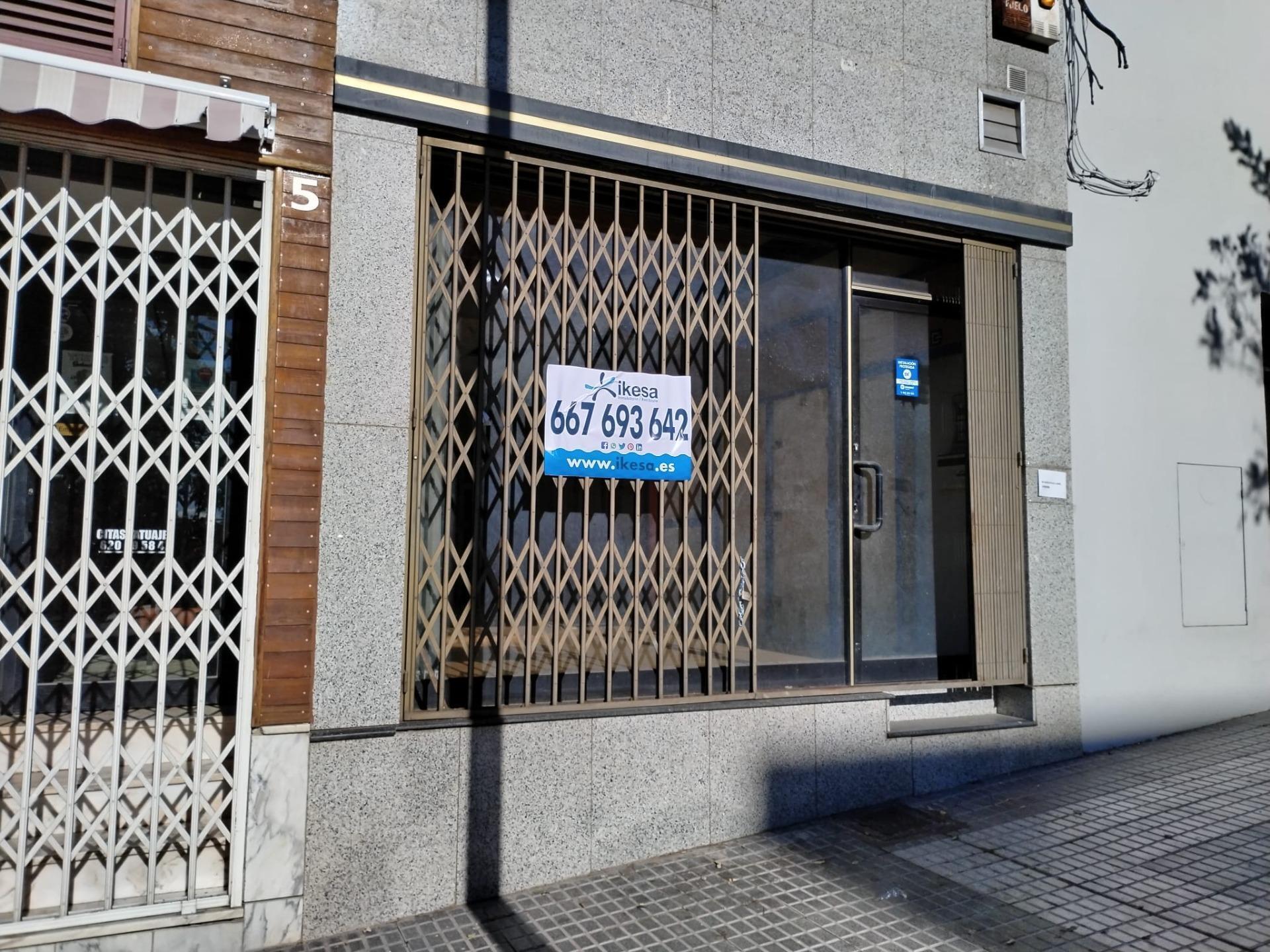 Commerce de détail dans Badajoz, Badajoz à vendre Photo du bâtiment- Image 1 de 13