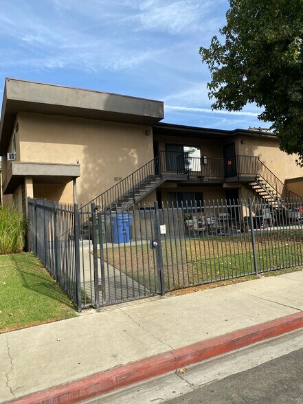 602 Karesh Ave, Pomona, CA à vendre - Photo du bâtiment - Image 1 de 5