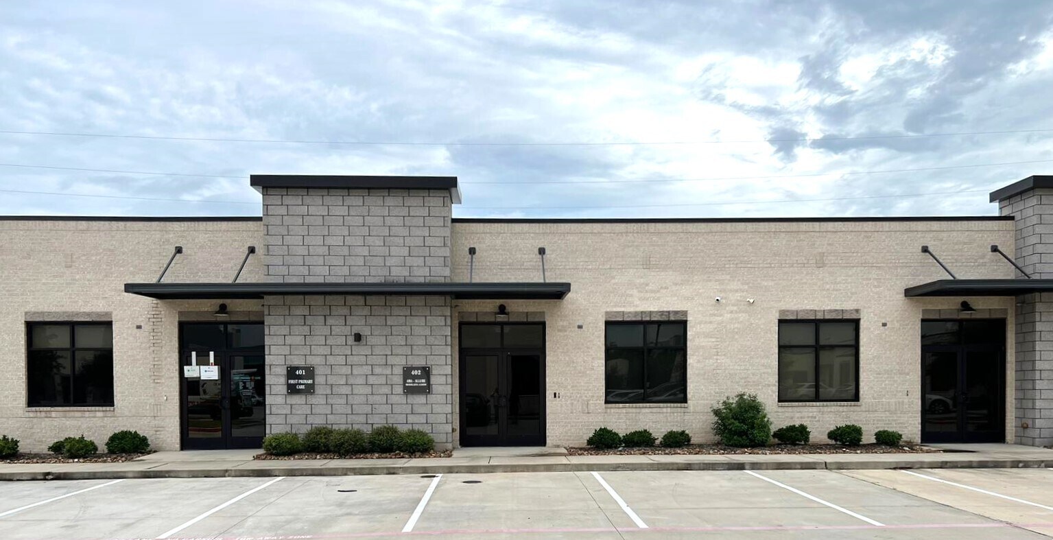 202 Industrial Blvd, Sugar Land, TX à vendre Photo du bâtiment- Image 1 de 13