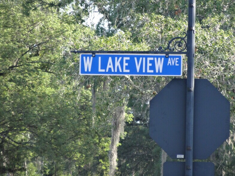 142-152 W Lakeview Ave, Lake Mary, FL à louer - Photo du bâtiment - Image 2 de 23