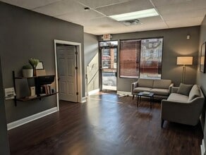 4500 S Main St, Acworth, GA à louer Photo intérieure- Image 2 de 4