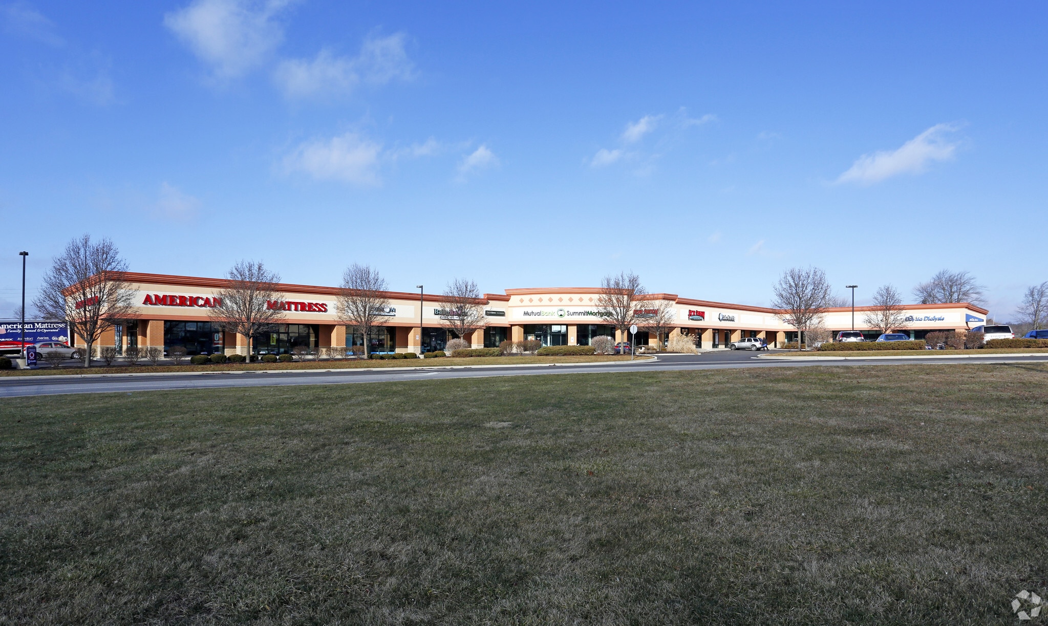 4916 Illinois Rd, Fort Wayne, IN for lease Primary Photo- Image 1 of 23