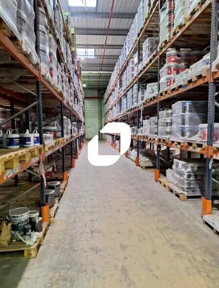 Bureau dans Canéjan à louer - Photo du bâtiment - Image 3 de 7