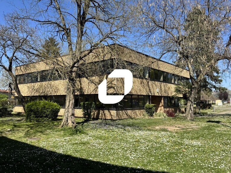 13 Rue Du Tanin, Lingolsheim à louer - Photo du bâtiment - Image 3 de 7