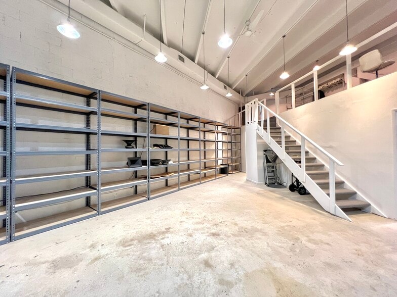 4825-4829 SW 75th Ave, Miami, FL for lease - Interior Photo - Image 2 of 15