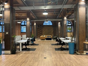 1013 Jones St, Omaha, NE for lease Interior Photo- Image 2 of 12