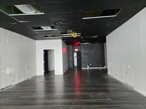 70 Main St, Netcong, NJ à louer Photo intérieure- Image 2 de 7