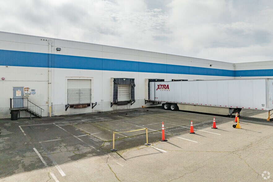 902 Aldridge Rd, Vacaville, CA à vendre - Photo du bâtiment - Image 3 de 4