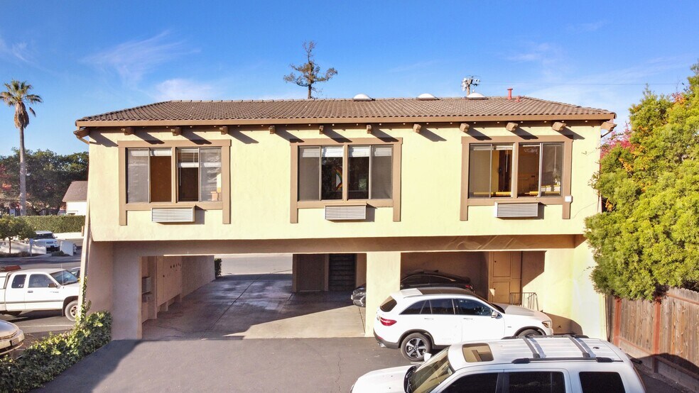 21 Patten St, Sonoma, CA à vendre - Photo du bâtiment - Image 2 de 25