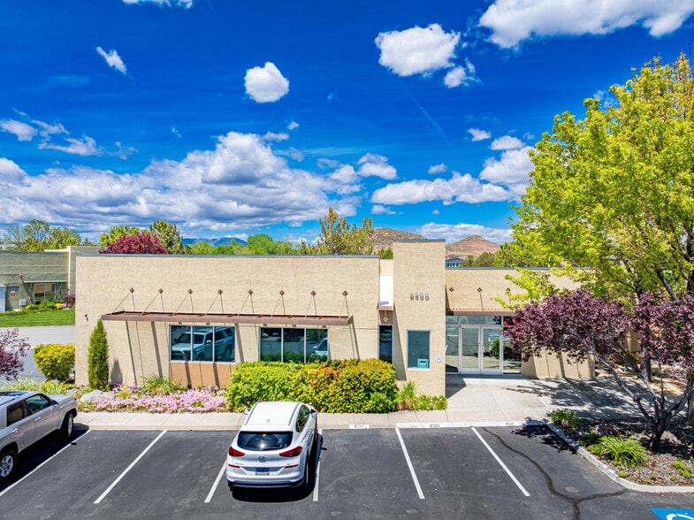 9500 Prototype Ct, Reno, NV for lease - Building Photo - Image 1 of 9