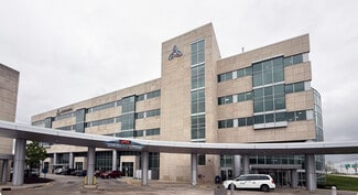 More details for 201 N Mayfair Rd, Wauwatosa, WI - Medical for Lease