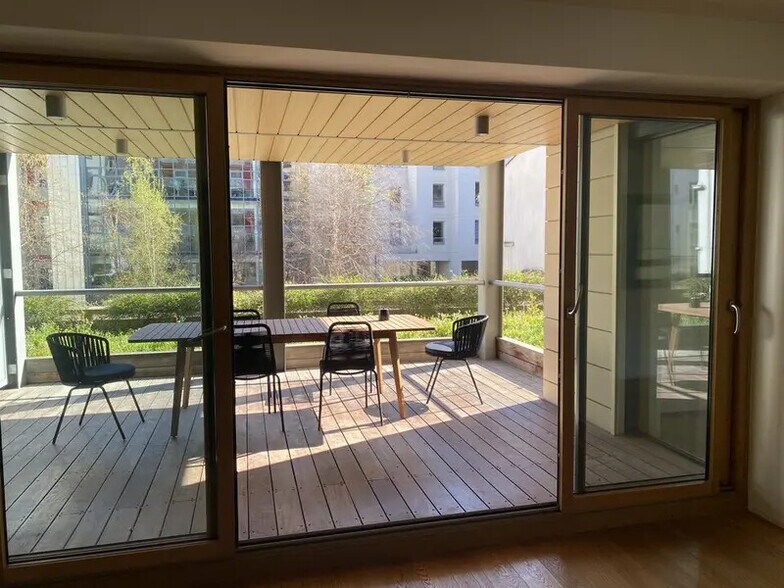 76 Rue Crillon, Lyon à louer - Photo du bâtiment - Image 1 de 4