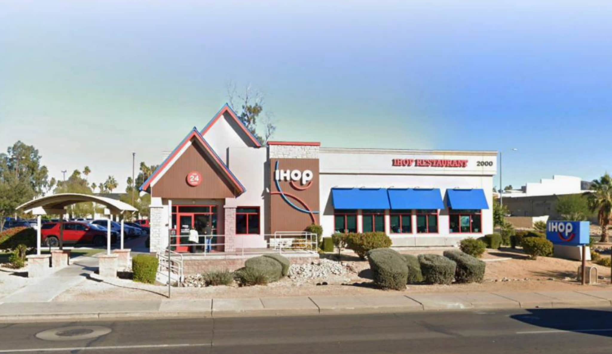 2000 W Northern Ave, Phoenix, AZ à vendre Photo du bâtiment- Image 1 de 3