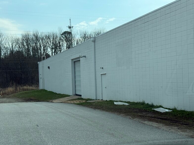 114 Belton Dr, Spartanburg, SC à louer - Photo du bâtiment - Image 2 de 5