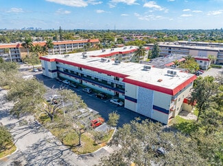 Plus de détails pour 5820 NW 17th Plz, Sunrise, FL - Multi-résidentiel à vendre