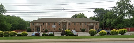 1637 W County Line Rd, Greenwood, IN for lease Interior Photo- Image 1 of 22