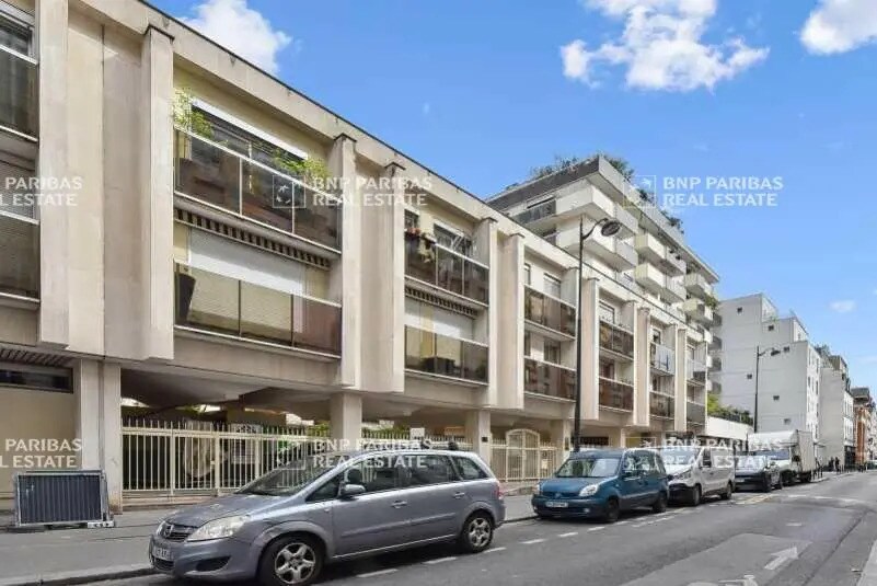 28 Rue Basfroi, Paris for lease Building Photo- Image 1 of 6
