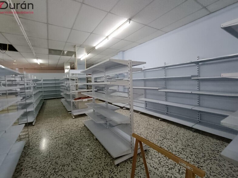 Retail in El Ejido, Almería for lease - Building Photo - Image 3 of 9