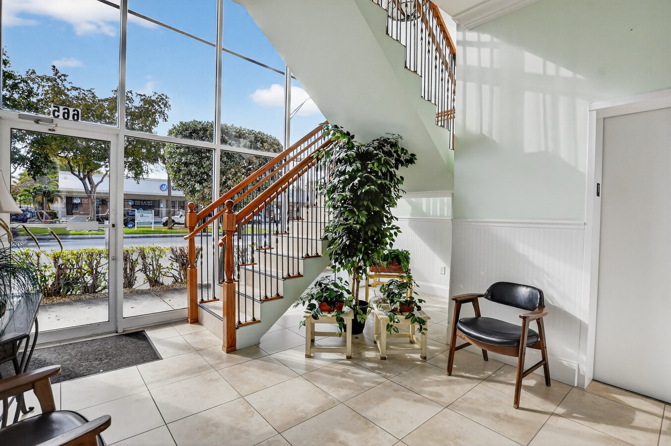 665 SE 10th St, Deerfield Beach, FL 33441 - Unit 102 - - Interior Photo - Image 2 of 56