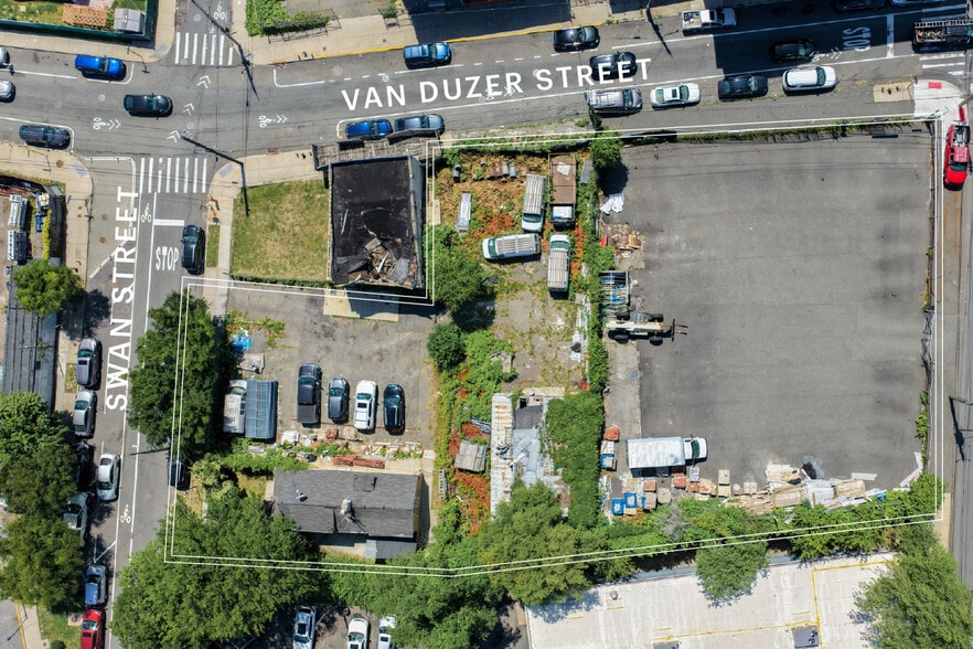 15 Swan St, Staten Island, NY for sale - Building Photo - Image 2 of 3
