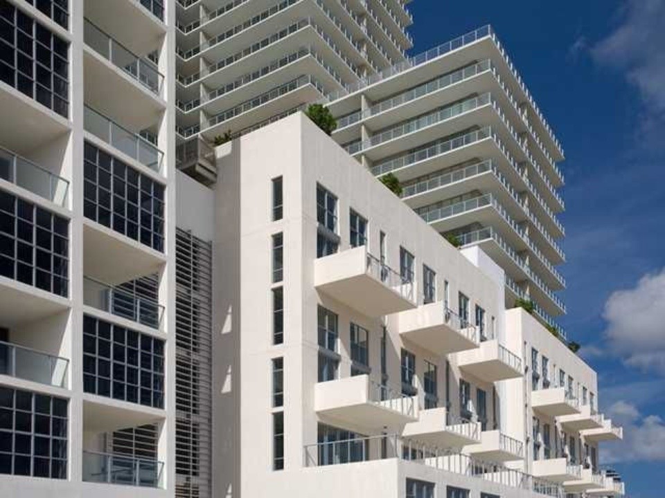 3449 NE 1st Ave, Miami, FL à vendre Autre- Image 1 de 1