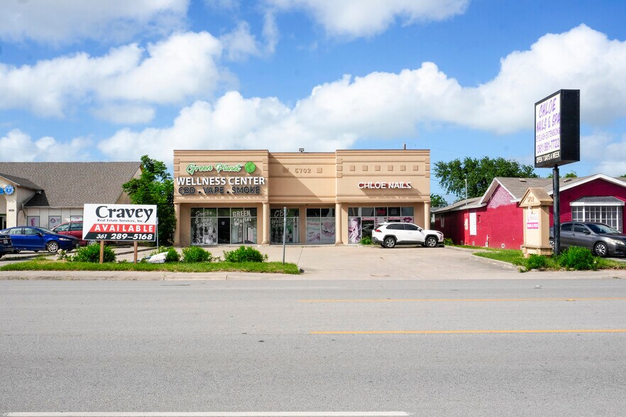 5702 Mcardle Rd, Corpus Christi, TX for sale - Building Photo - Image 1 of 1