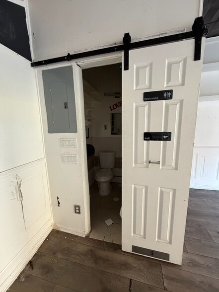 409-417 Nostrand Ave, Brooklyn, NY for lease - Building Photo - Image 3 of 5