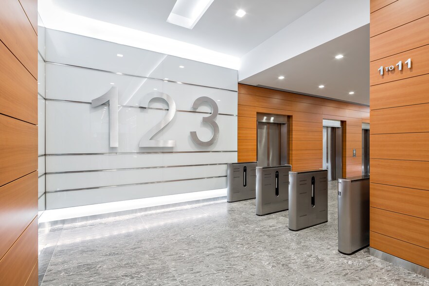 123 William St, New York, NY for lease - Interior Photo - Image 2 of 3