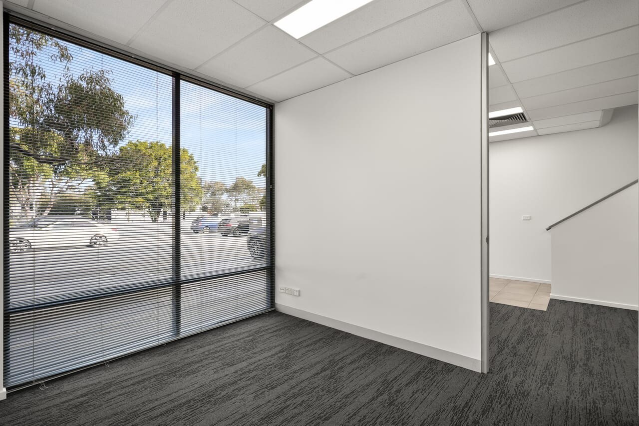 475 Blackburn Road, Mount Waverley for lease Interior Photo- Image 1 of 3