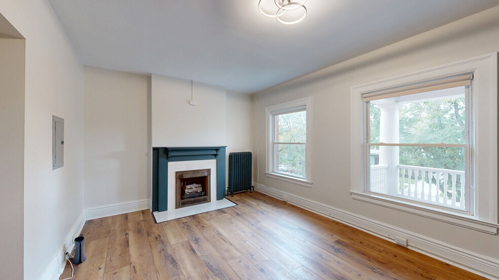 273 Richmond Ave, Buffalo, NY for sale - Matterport 3D Scan - Image 3 of 21