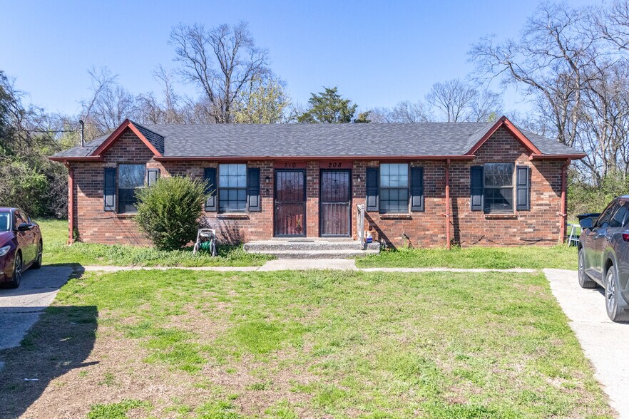 208 Tuckahoe Sq W, Nashville, TN à vendre - Photo principale - Image 1 de 1