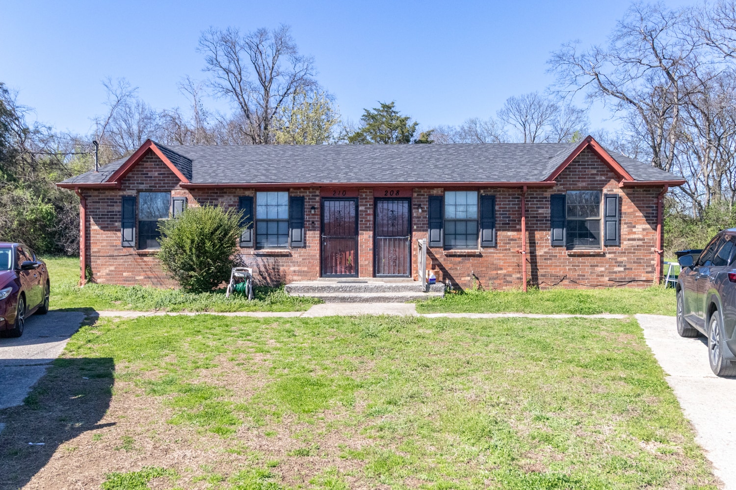 208 Tuckahoe Sq W, Nashville, TN à vendre Photo principale- Image 1 de 2