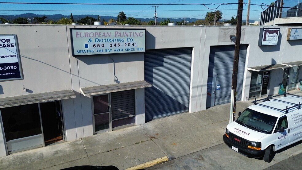 153-175 N Amphlett Blvd, San Mateo, CA à louer - Photo du bâtiment - Image 3 de 28