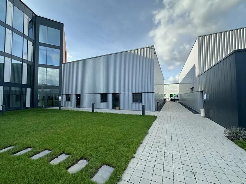 Flex in Bischheim for lease - Building Photo - Image 3 of 4