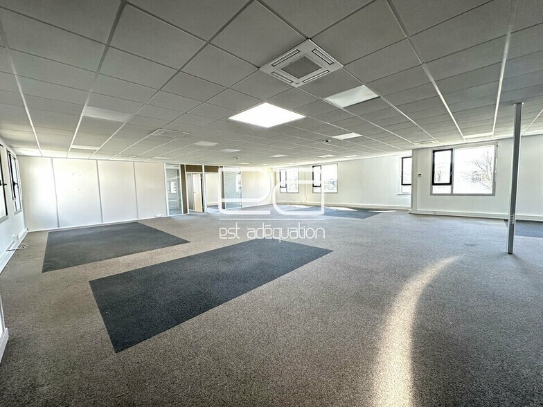 Office in Villers-lès-Nancy for lease - Building Photo - Image 2 of 16