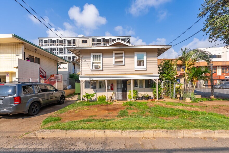 1812 Algaroba St, Honolulu, HI à vendre - Photo du bâtiment - Image 2 de 8