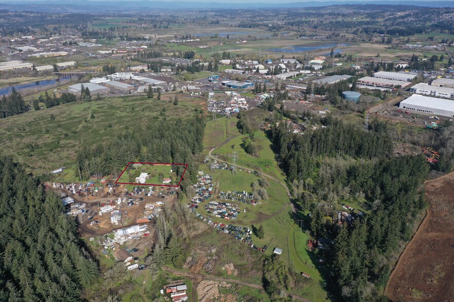 21825 SW Dahlke Ln, Sherwood, OR à louer - Aérien - Image 2 de 3