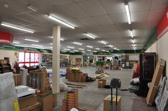 43 South Way, Andover for lease Interior Photo- Image 2 of 2