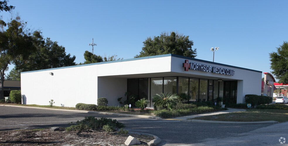 450-480 Busch Dr portefeuille de 2 propriétés à vendre sur LoopNet.ca - Photo du bâtiment - Image 2 de 2