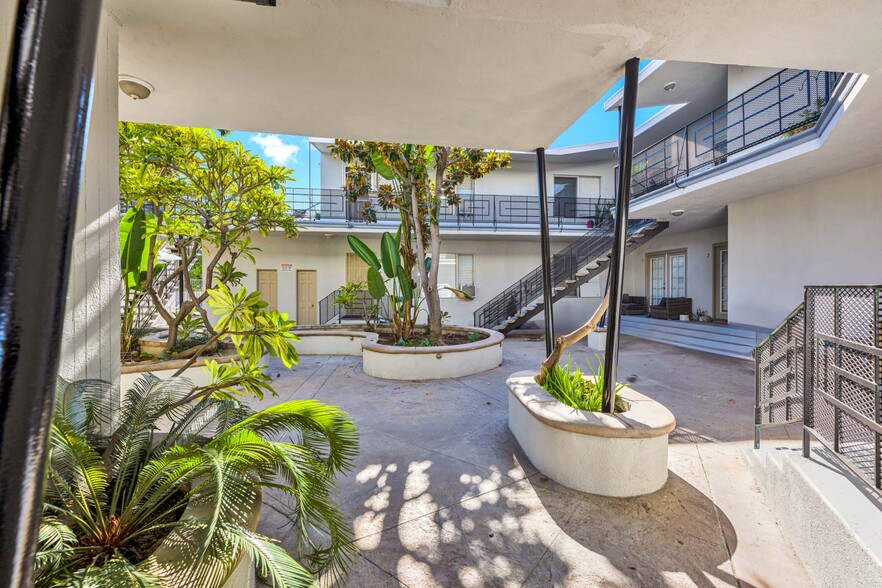 2220 Kenrich Ct, La Habra, CA for sale - Building Photo - Image 3 of 12