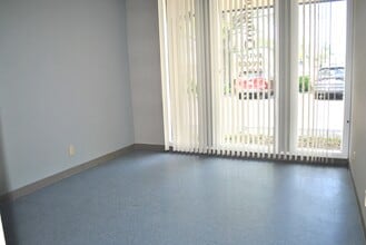 5950 Sharon Woods Blvd, Columbus, OH for lease Interior Photo- Image 2 of 8