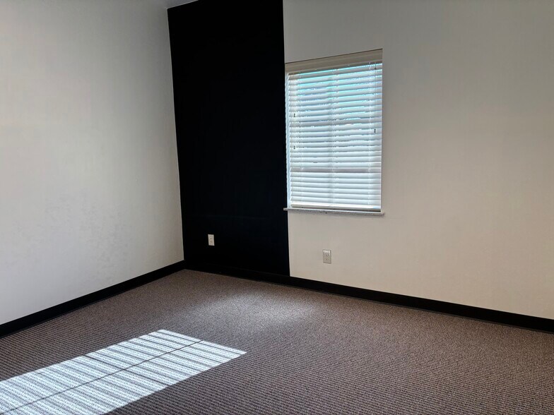 13901 Technology Dr, Oklahoma City, OK à vendre - Photo intérieure - Image 2 de 5
