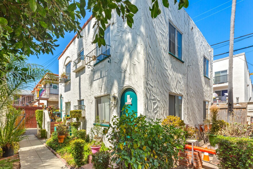 3749 4th Ave, San Diego, CA à vendre - Photo du bâtiment - Image 3 de 5