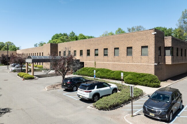 More details for 82 Totowa Rd, Wayne, NJ - Office/Medical for Lease