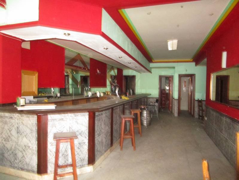 Retail in Salamanca, Salamanca for lease Building Photo- Image 1 of 5