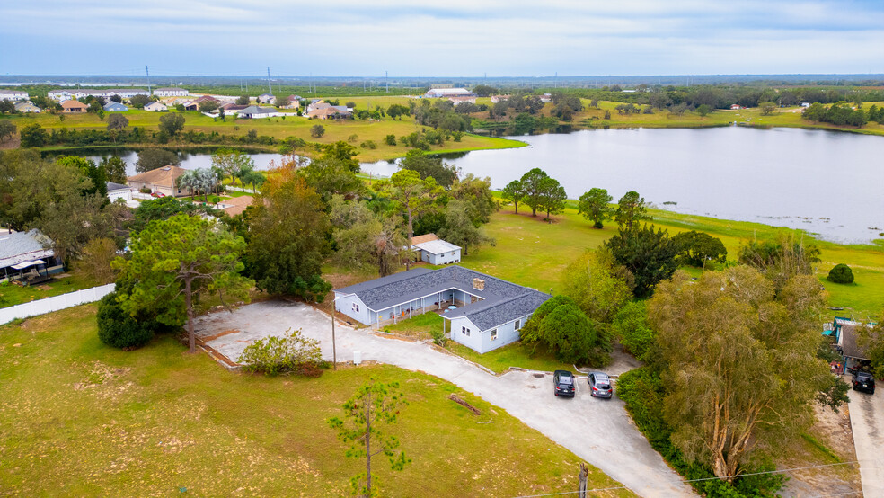 1210 State Road 17, Dundee, FL à vendre - Photo du bâtiment - Image 3 de 14