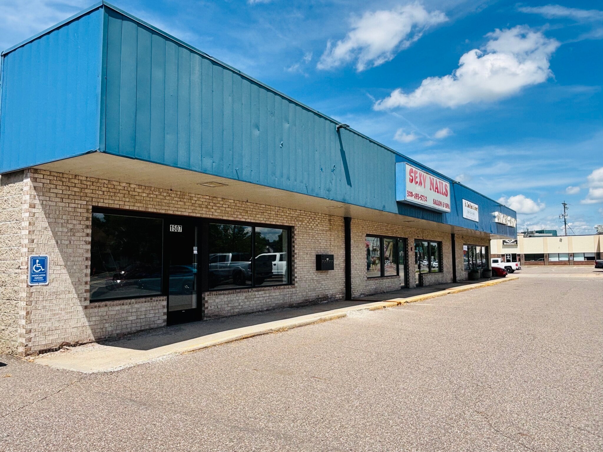 1501-1507 1st St S, Saint Cloud, MN for lease Interior Photo- Image 1 of 12