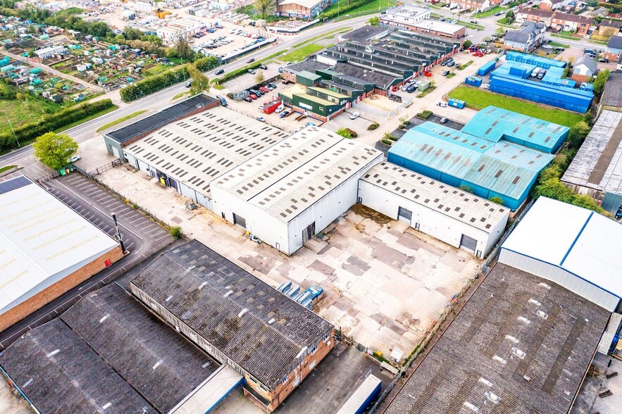 Kelvin Rd, Swindon for lease - Building Photo - Image 2 of 6